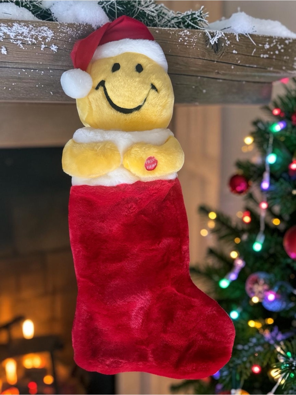 NWOT Vintage Dan Dee Smiley Face Giggling Stocking Plush Christmas MTY VIDEO